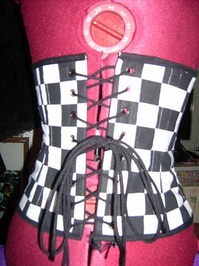 serre taille damier de shoot (dos)