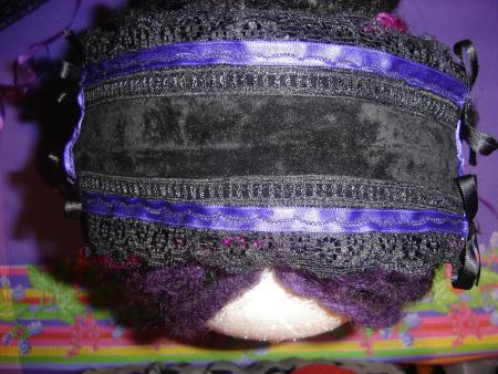detaile head-dress1