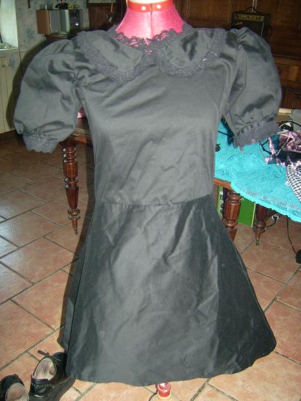 robe style blouse jap' noire en cotton avec col claudine ^^